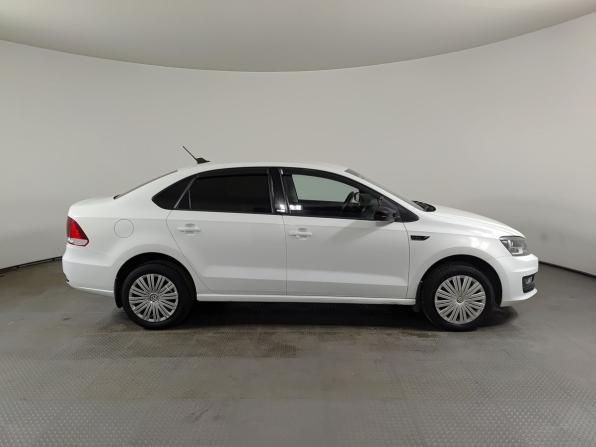 Volkswagen Polo V Рестайлинг с пробегом 2017 года, цена 1 249 000 рублей, 104090 км, седан, Автокод Объявления