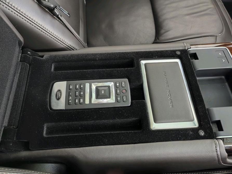 Land Rover Range Rover IV Рестайлинг Санкт-Петербург  - изображение 39