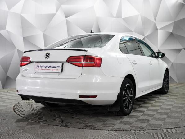 Volkswagen Jetta VI Рестайлинг с пробегом 2015 года, цена 1 122 000 рублей, 205000 км, седан, Автокод Объявления