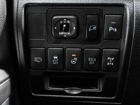 Toyota Land Cruiser 200 Series Рестайлинг 1 с пробегом 2014 года, цена 3 799 000 рублей, 217089 км, внедорожник, Автокод Объявления