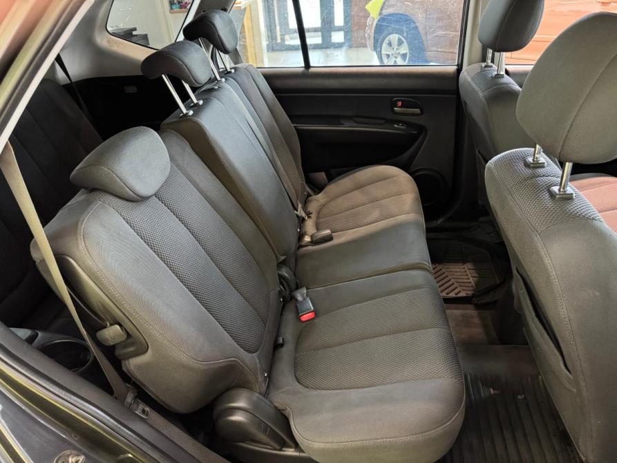 Kia Carens II (UN) Чебоксары  - изображение 27