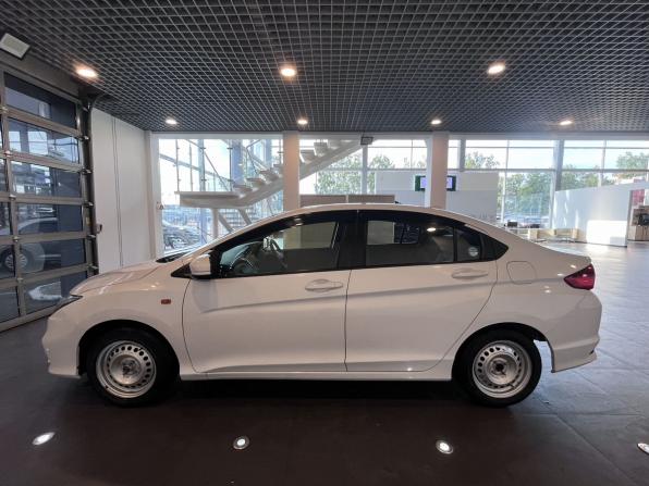 Honda Grace I Рестайлинг с пробегом 2020 года, цена 1 170 000 рублей, 56756 км, седан, Автокод Объявления