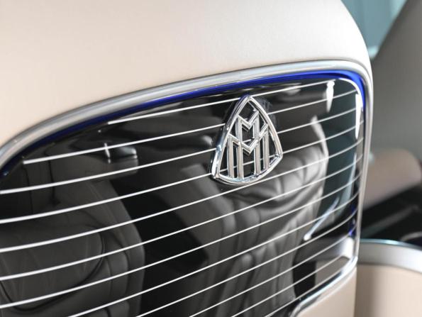 Mercedes-Benz V-Класс III (W447) Рестайлинг 2 с пробегом 2024 года, цена 9 159 000 рублей, 11827 км, минивэн, Автокод Объявления