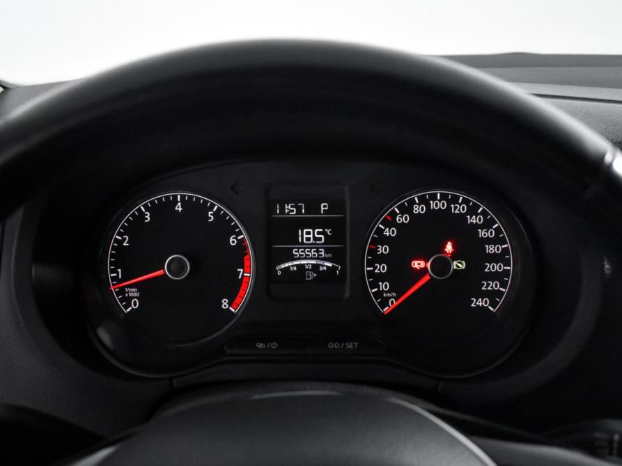 Volkswagen Polo V Рестайлинг Санкт-Петербург  - изображение 18