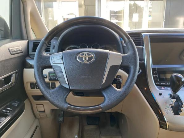 Toyota Alphard II с пробегом 2012 года, цена 2 405 000 рублей, 338000 км, минивэн, Автокод Объявления