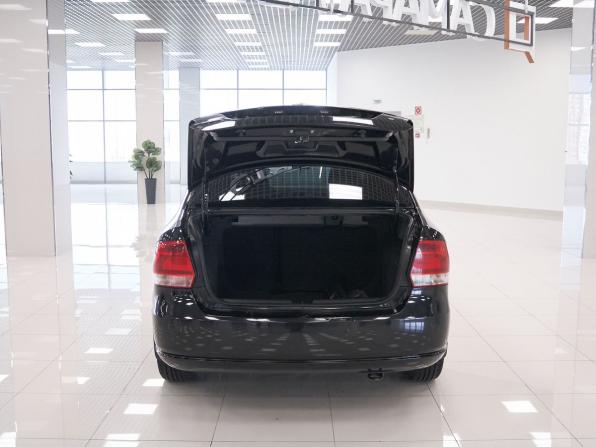 Volkswagen Polo V с пробегом 2014 года, цена 728 000 рублей, 130314 км, седан, Автокод Объявления