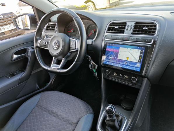 Volkswagen Polo V Рестайлинг с пробегом 2020 года, цена 1 000 000 рублей, 111326 км, седан, Автокод Объявления