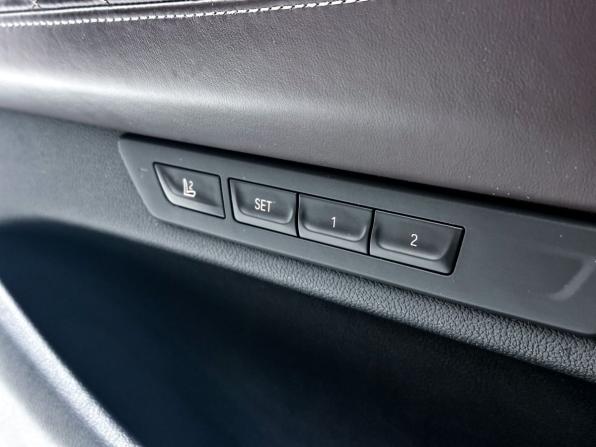 BMW 7 серии VI (G11/G12) Рестайлинг с пробегом 2021 года, цена 5 998 990 рублей, 99656 км, седан, Автокод Объявления