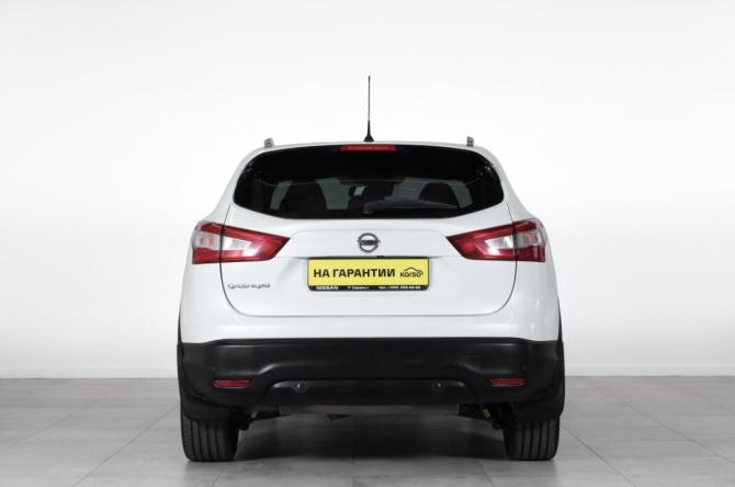 Nissan Qashqai II с пробегом 2014 года, цена 1 649 000 рублей, 183000 км, внедорожник, Автокод Объявления