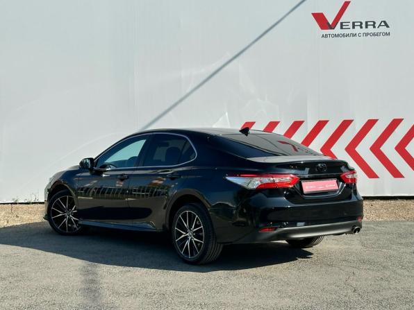 Toyota Camry VIII (XV70) Рестайлинг с пробегом 2022 года, цена 2 630 000 рублей, 96920 км, седан, Автокод Объявления