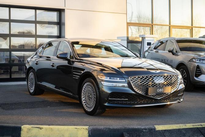 Genesis G80 II с пробегом 2024 года, цена 7 499 000 рублей, 2 км, седан, Автокод Объявления