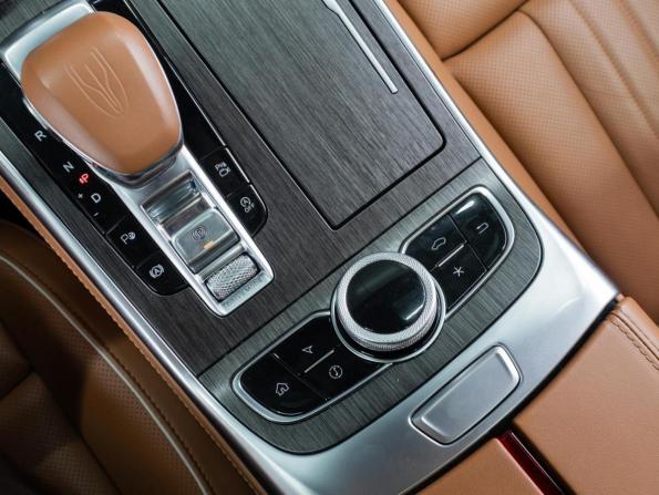 Hongqi H9 I с пробегом 2023 года, цена 3 940 000 рублей, 66697 км, седан, Автокод Объявления