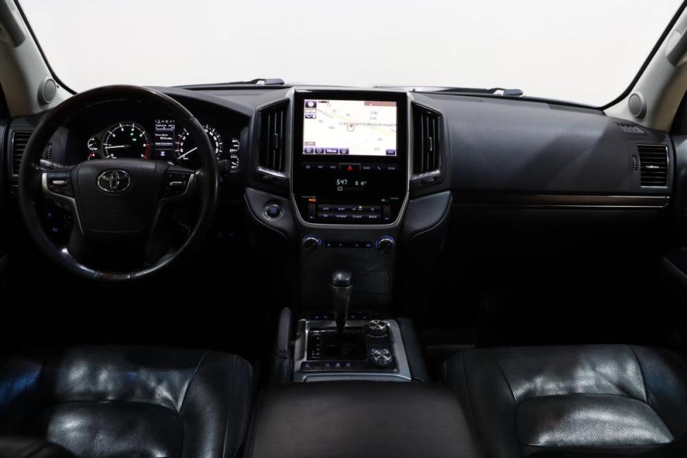 Toyota Land Cruiser 200 Series Рестайлинг 2 Сургут  - изображение 20