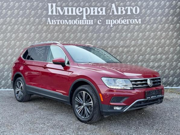 Volkswagen Tiguan II с пробегом 2018 года, цена 2 560 000 рублей, 65000 км, внедорожник, Автокод Объявления