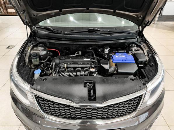 Kia Rio III Рестайлинг с пробегом 2015 года, цена 1 080 000 рублей, 98437 км, хэтчбек, Автокод Объявления