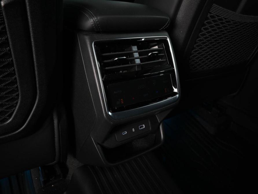 Geely Monjaro I Рестайлинг 2 Ростов-на-Дону  - изображение 27