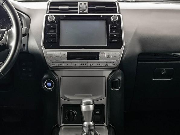 Toyota Land Cruiser Prado 150 Series Рестайлинг 2 с пробегом 2019 года, цена 5 350 000 рублей, 66898 км, внедорожник, Автокод Объявления