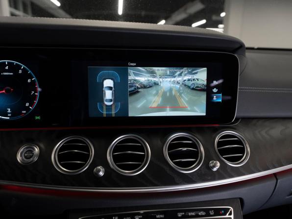 Mercedes-Benz E-Класс V (W213 S213 C238) Рестайлинг с пробегом 2022 года, цена 5 200 000 рублей, 47544 км, седан, Автокод Объявления