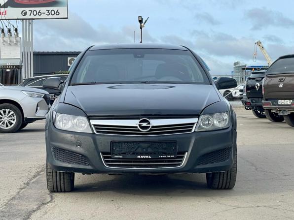 Opel Astra H Рестайлинг с пробегом 2011 года, цена 360 000 рублей, 228600 км, универсал, Автокод Объявления