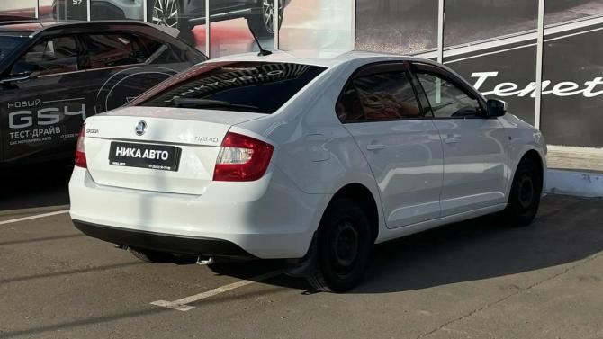 Skoda Rapid I с пробегом 2017 года, цена 907 000 рублей, 244465 км, лифтбек, Автокод Объявления