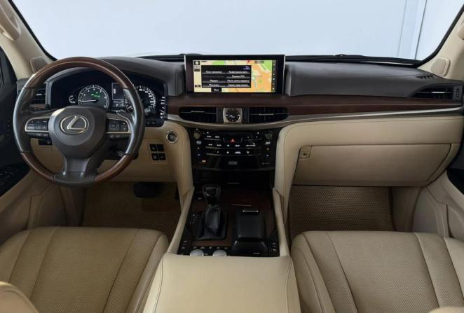 Lexus LX III Рестайлинг 2 с пробегом 2018 года, цена 8 490 000 рублей, 153969 км, внедорожник, Автокод Объявления