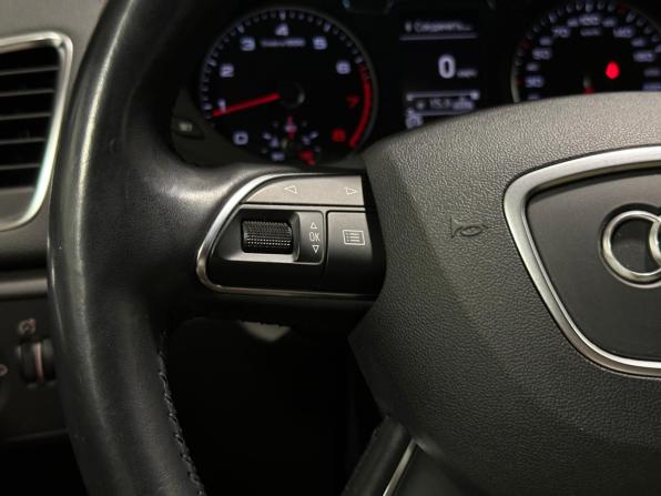 Audi Q3 I (8U) Рестайлинг с пробегом 2015 года, цена 2 390 000 рублей, 90180 км, внедорожник, Автокод Объявления