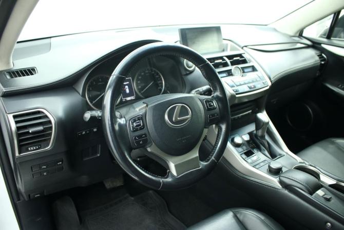 Lexus NX I с пробегом 2015 года, цена 2 580 000 рублей, 180511 км, внедорожник, Автокод Объявления