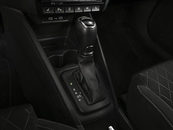 Skoda Rapid II с пробегом 2022 года, цена 2 132 000 рублей, 76575 км, лифтбек, Автокод Объявления