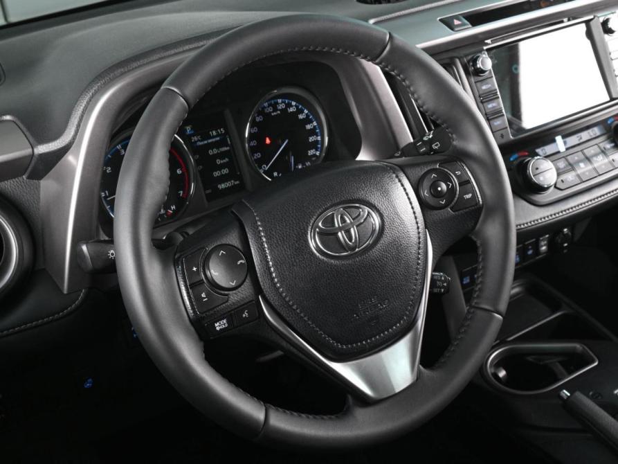 Toyota RAV4 IV (XA40) Рестайлинг Ростов-на-Дону  - изображение 12