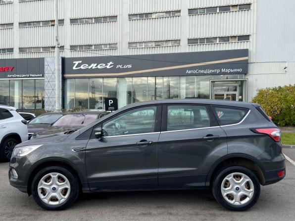 Ford Kuga II Рестайлинг с пробегом 2018 года, цена 980 000 рублей, 285000 км, внедорожник, Автокод Объявления