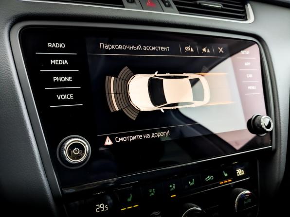 Skoda Octavia III (A7) Рестайлинг с пробегом 2019 года, цена 1 950 000 рублей, 99888 км, лифтбек, Автокод Объявления