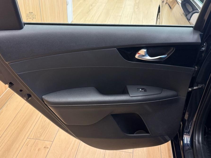 Kia Cerato IV Санкт-Петербург  - изображение 21