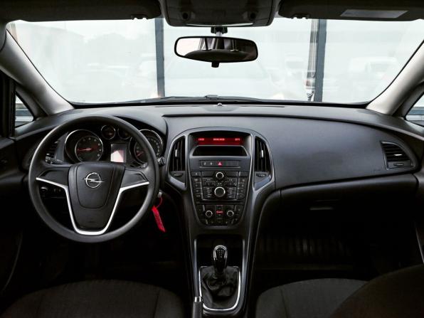 Opel Astra J с пробегом 2012 года, цена 849 000 рублей, 191519 км, универсал, Автокод Объявления