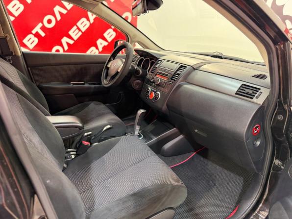Nissan Tiida I Рестайлинг с пробегом 2010 года, цена 810 000 рублей, 238262 км, хэтчбек, Автокод Объявления