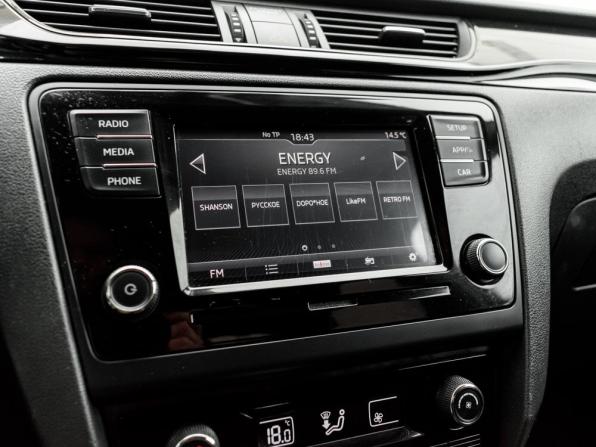 Skoda Rapid I Рестайлинг с пробегом 2018 года, цена 1 465 000 рублей, 86272 км, лифтбек, Автокод Объявления