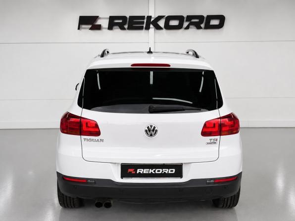 Volkswagen Tiguan I Рестайлинг с пробегом 2014 года, цена 1 349 000 рублей, 207412 км, внедорожник, Автокод Объявления
