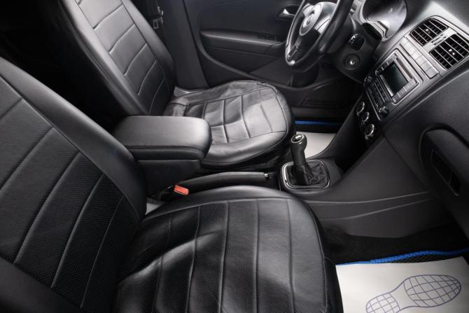 Volkswagen Polo V с пробегом 2010 года, цена 469 000 рублей, 304021 км, седан, Автокод Объявления