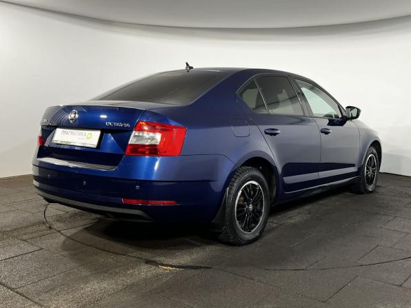 Skoda Octavia III (A7) Рестайлинг с пробегом 2017 года, цена 1 420 000 рублей, 199340 км, лифтбек, Автокод Объявления