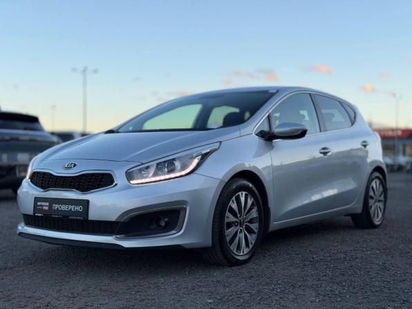 Kia Ceed II Рестайлинг с пробегом 2018 года, цена 1 245 000 рублей, 156946 км, хэтчбек, Автокод Объявления