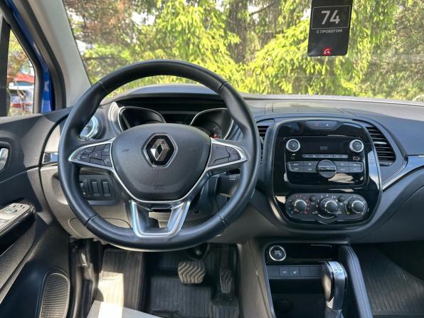 Renault Kaptur I Рестайлинг с пробегом 2021 года, цена 1 620 000 рублей, 77243 км, внедорожник, Автокод Объявления