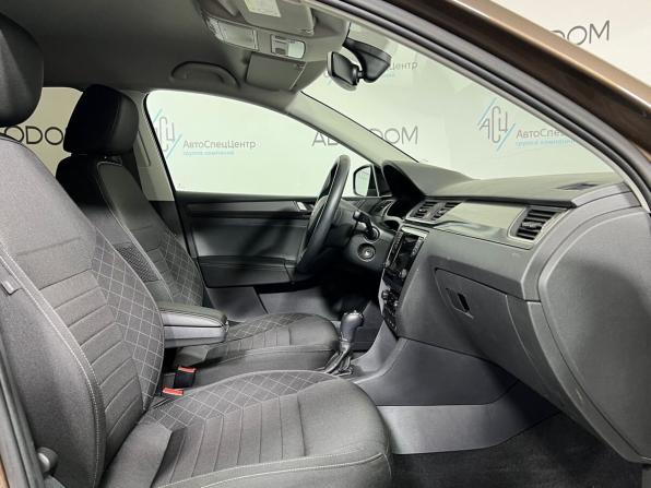 Skoda Rapid I Рестайлинг с пробегом 2018 года, цена 1 449 000 рублей, 82977 км, лифтбек, Автокод Объявления