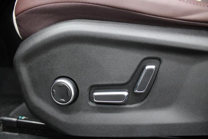 Geely Monjaro I с пробегом 2023 года, цена 3 378 000 рублей, 62000 км, внедорожник, Автокод Объявления