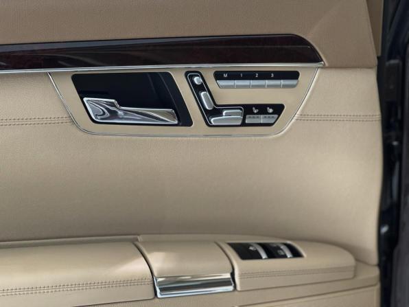 Mercedes-Benz S-Класс V (W221) Рестайлинг с пробегом 2012 года, цена 2 200 000 рублей, 227316 км, седан, Автокод Объявления
