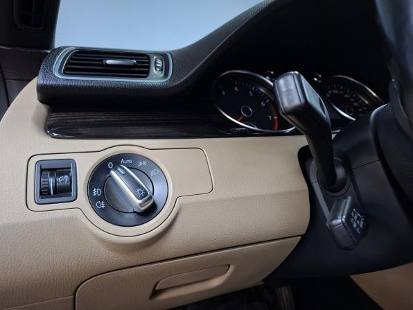 Volkswagen Passat CC I Рестайлинг с пробегом 2013 года, цена 1 165 000 рублей, 213800 км, седан, Автокод Объявления