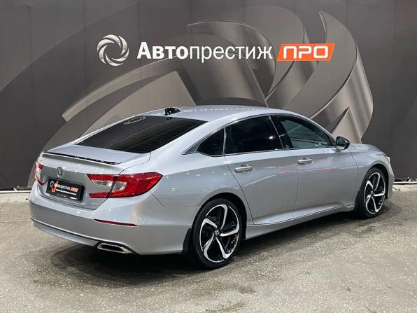 Honda Accord X Рестайлинг с пробегом 2022 года, цена 2 770 000 рублей, 65950 км, седан, Автокод Объявления