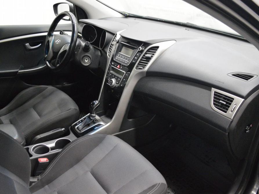 Hyundai i30 II Рестайлинг Санкт-Петербург  - изображение 12
