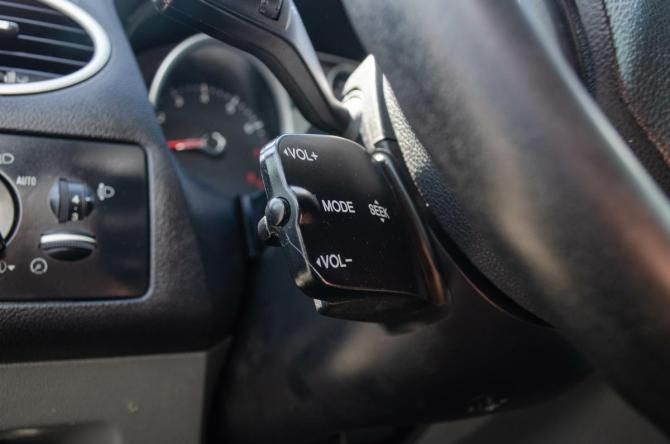 Ford Focus II Рестайлинг с пробегом 2008 года, цена 350 000 рублей, 331000 км, седан, Автокод Объявления