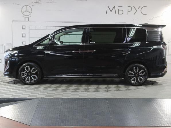 Hongqi HQ9 с пробегом 2022 года, цена 4 398 999 рублей, 15000 км, минивэн, Автокод Объявления