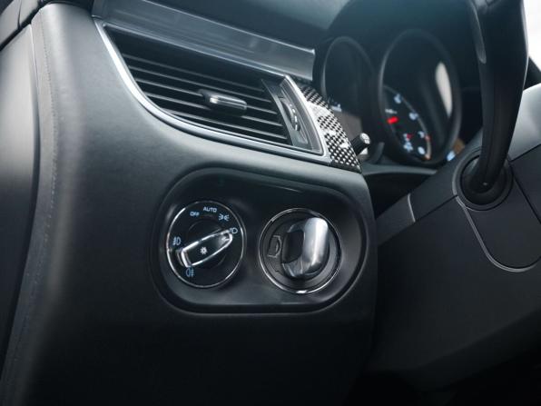 Porsche Macan I с пробегом 2014 года, цена 3 099 000 рублей, 115144 км, внедорожник, Автокод Объявления