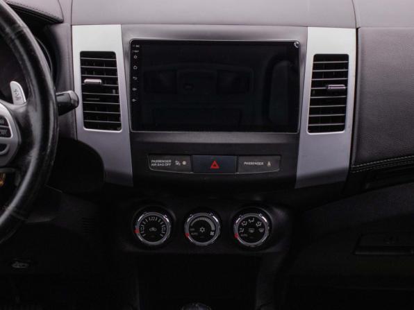Mitsubishi Outlander II Рестайлинг с пробегом 2011 года, цена 1 024 000 рублей, 273100 км, внедорожник, Автокод Объявления